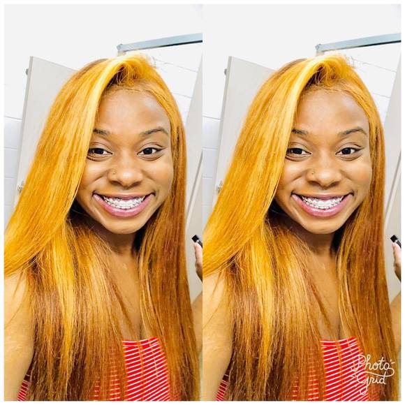 Meet your Posher, Symone - Picture 1 of 1